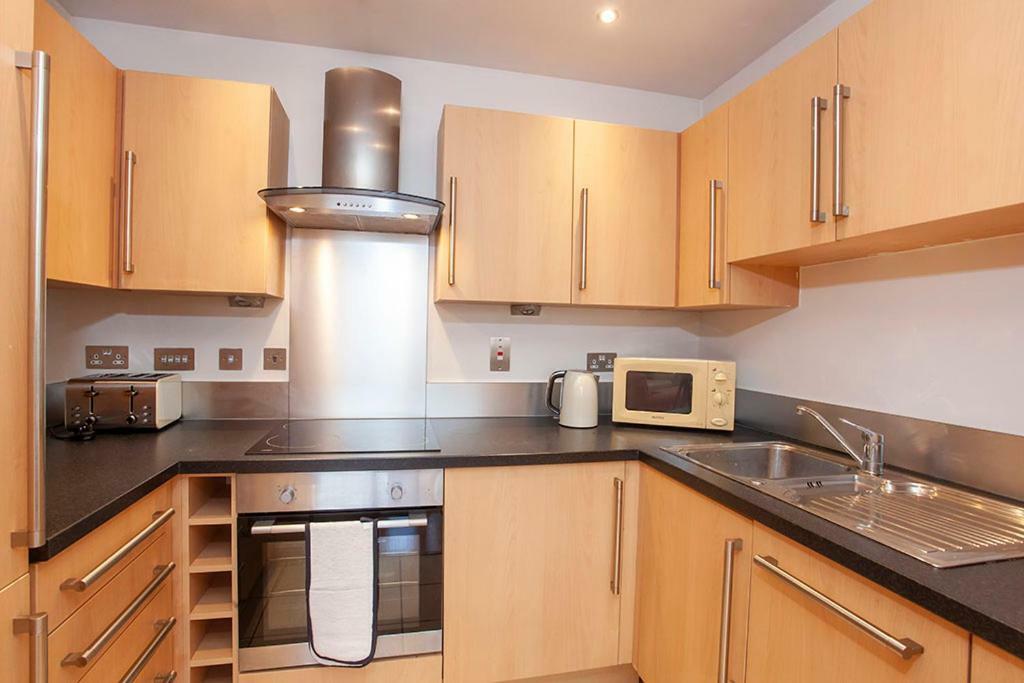 Almanna, Central York, Only 6 Minutes Walk To York Minster Buitenkant foto